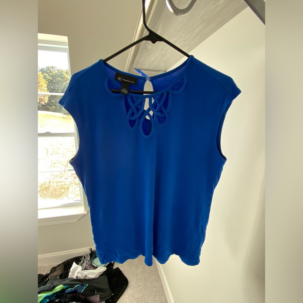 Inc Blue top